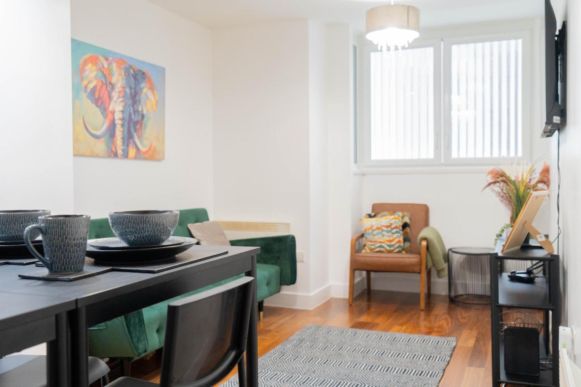 Luxurious Apartment - Birmingham City Centre Apartment
